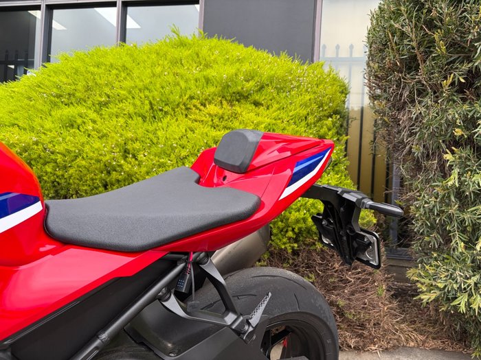 2025 Honda CBR1000RR-R SP (FIREBLADE) ABS Red