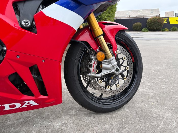 2025 Honda CBR1000RR-R SP (FIREBLADE) ABS Red