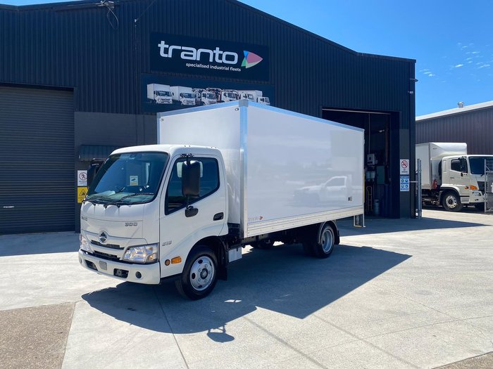 2025 Hino 300 Series
