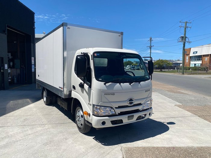 2025 Hino 300 Series