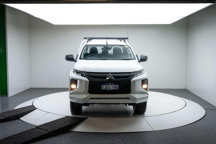 2020 Mitsubishi Triton