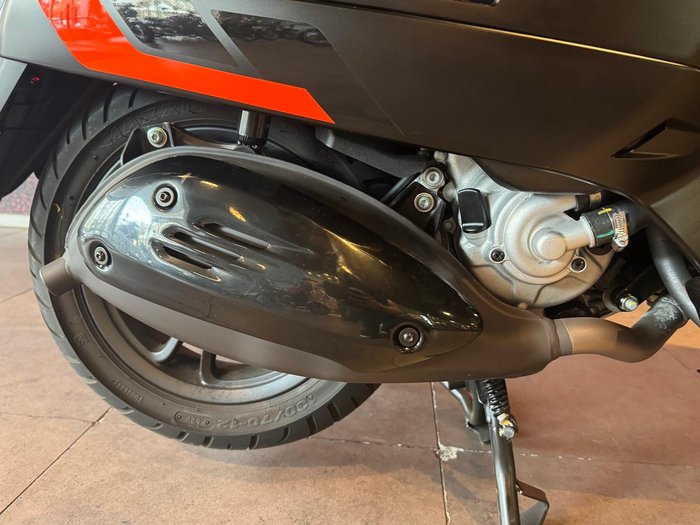 2025 Vespa GTS 300 Super Sport GTS Black