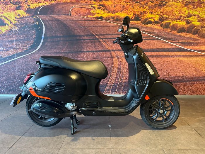 2025 Vespa GTS 300 Super Sport GTS Black