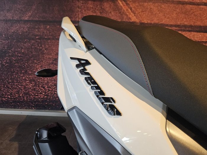 2024 Suzuki Avenis 125 Avenis White