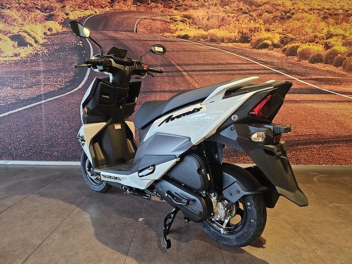 2024 Suzuki Avenis 125 Avenis White