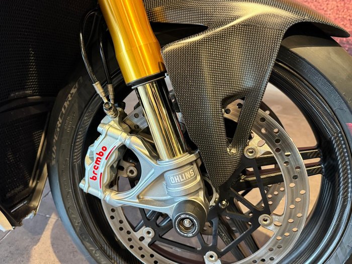 2022 Ducati Streetfighter V4 SP Streetfighter Black