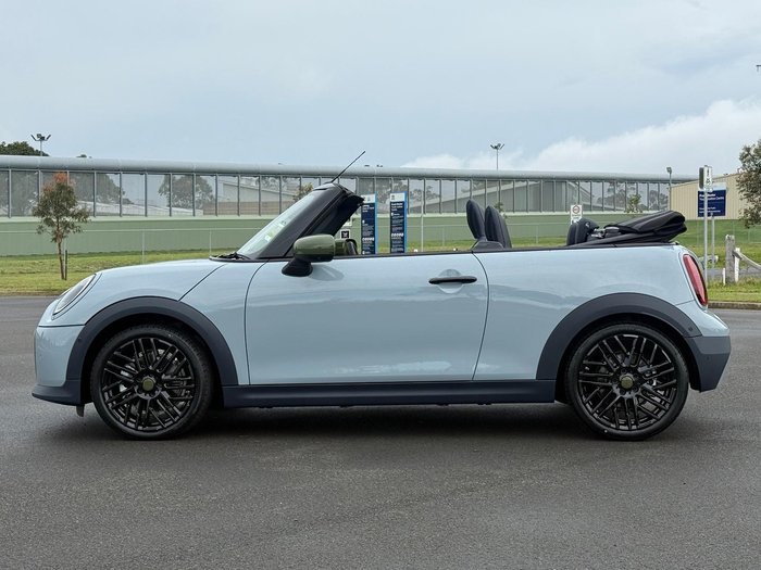 2026 MINI Cooper S Paul Smith Edition