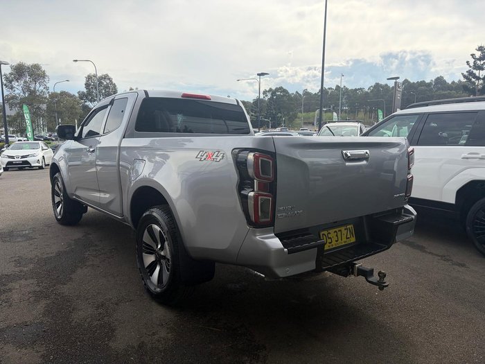 2022 Isuzu D-MAX LS-U