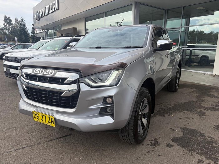 2022 Isuzu D-MAX LS-U