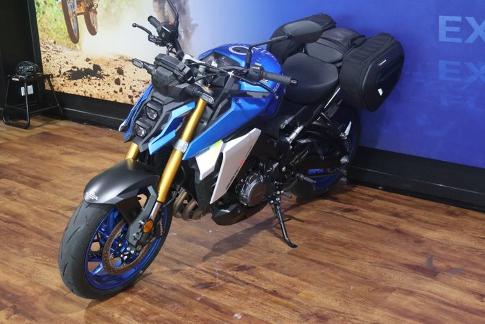 2023 Suzuki GSX-S1000 Blue