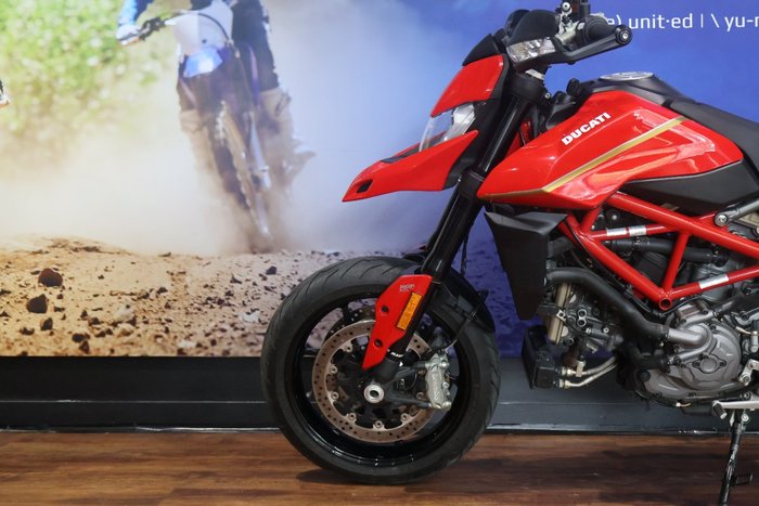 2019 Ducati HYPERMOTARD 950 (RED) Red