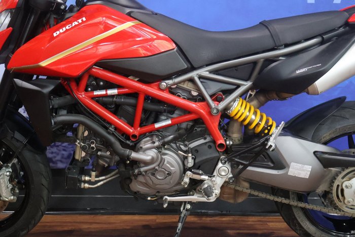 2019 Ducati HYPERMOTARD 950 (RED) Red
