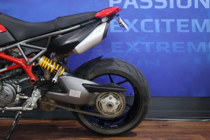 2019 Ducati HYPERMOTARD 950 (RED) Red
