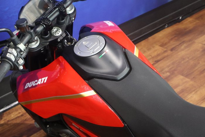 2019 Ducati HYPERMOTARD 950 (RED) Red