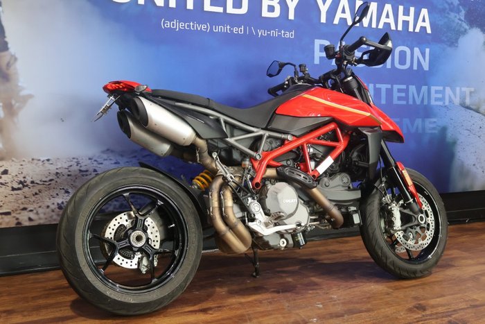 2019 Ducati HYPERMOTARD 950 (RED) Red