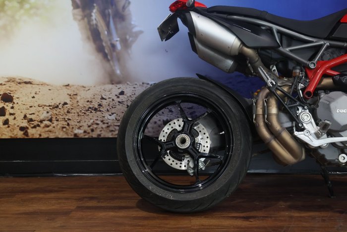 2019 Ducati HYPERMOTARD 950 (RED) Red