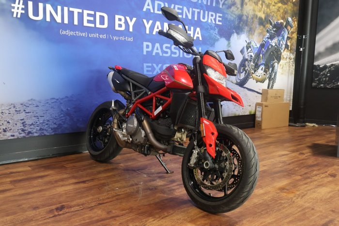2019 Ducati HYPERMOTARD 950 (RED) Red