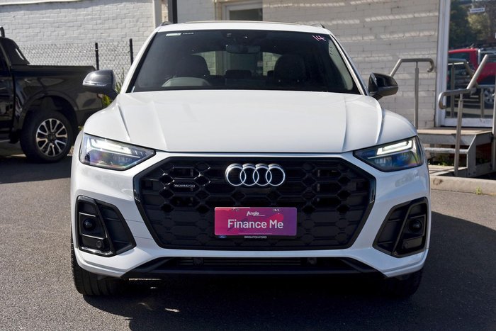 2025 Audi Q5 55 TFSI e S line