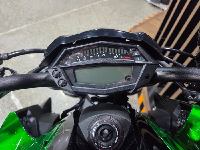 2024 Kawasaki Z1000 GREY