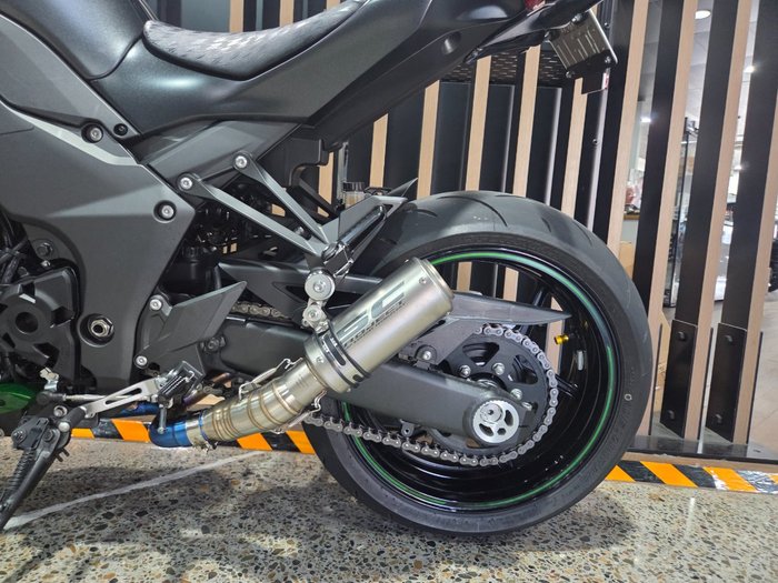 2024 Kawasaki Z1000 GREY