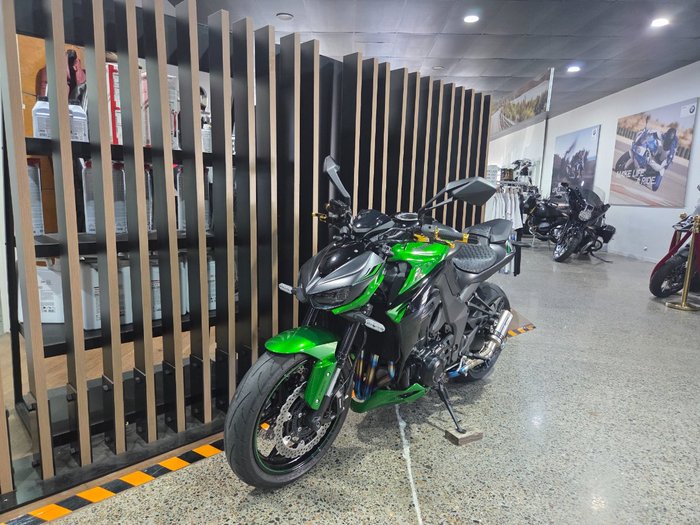 2024 Kawasaki Z1000 GREY