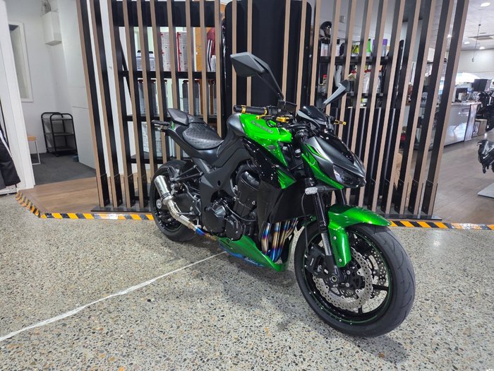 2024 Kawasaki Z1000 GREY