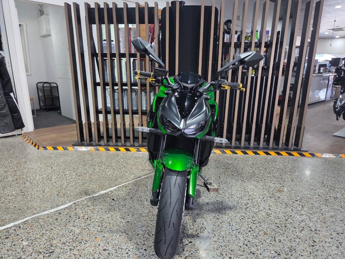 2024 Kawasaki Z1000 GREY