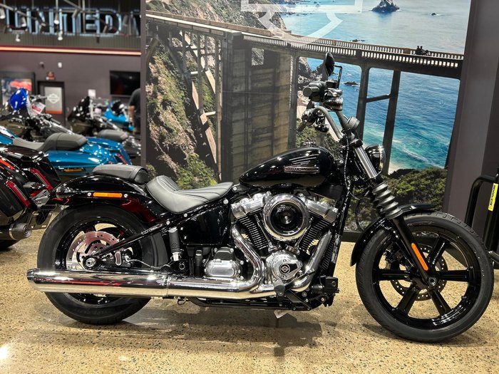 Harley-Davidson Street Bob 117 (FXBB) Softail