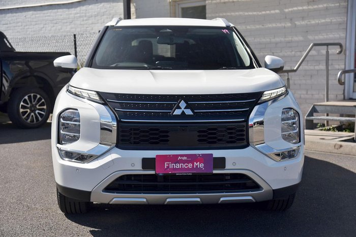 2022 Mitsubishi Outlander LS