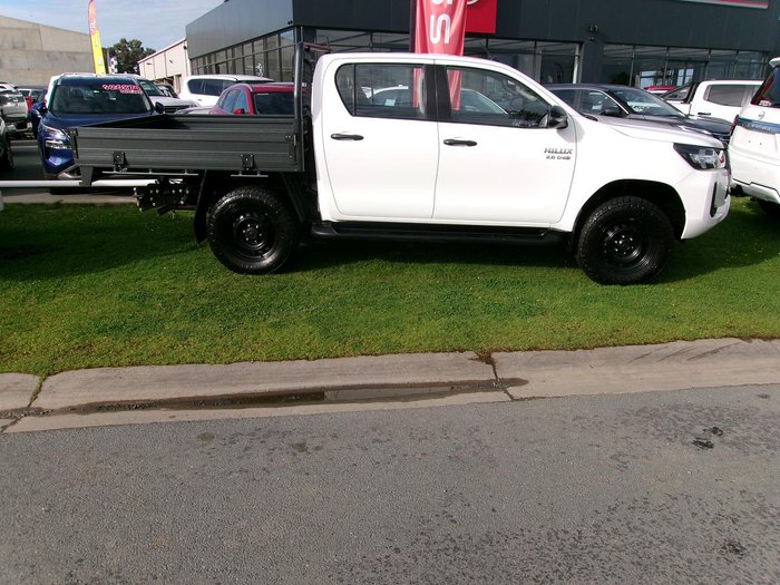 2020 Toyota Hilux SR