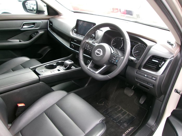 2023 Nissan X-TRAIL ST-L