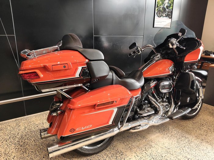 2022 Harley-Davidson CVO Road Glide Limited 117 (FLTRKSE)