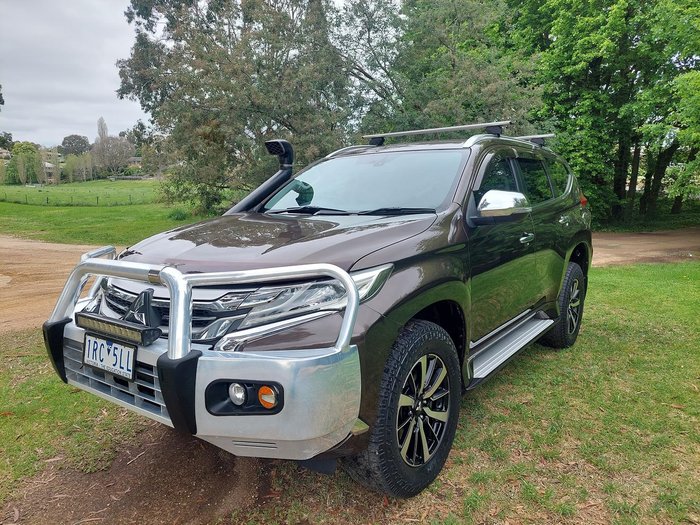 2016 Mitsubishi Pajero Sport GLS
