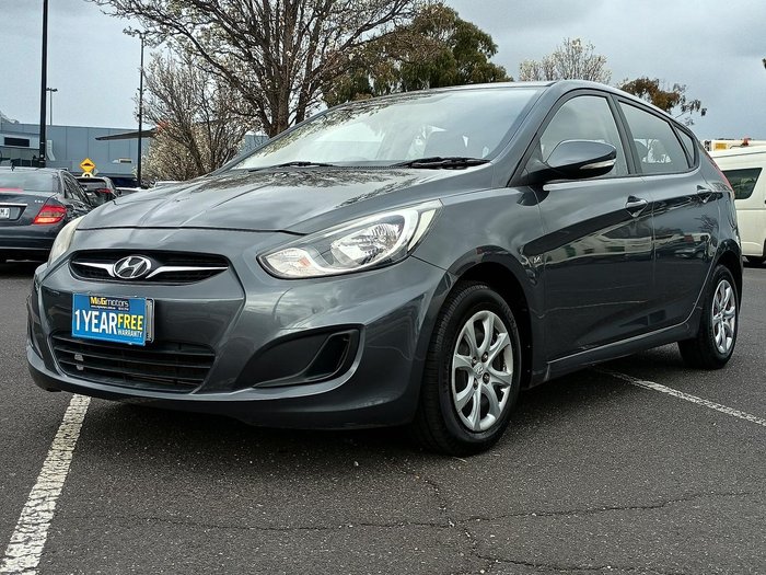 2012 Hyundai Accent Active