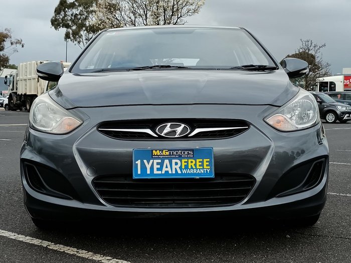 2012 Hyundai Accent Active
