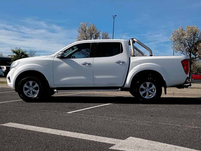 2016 Nissan Navara ST