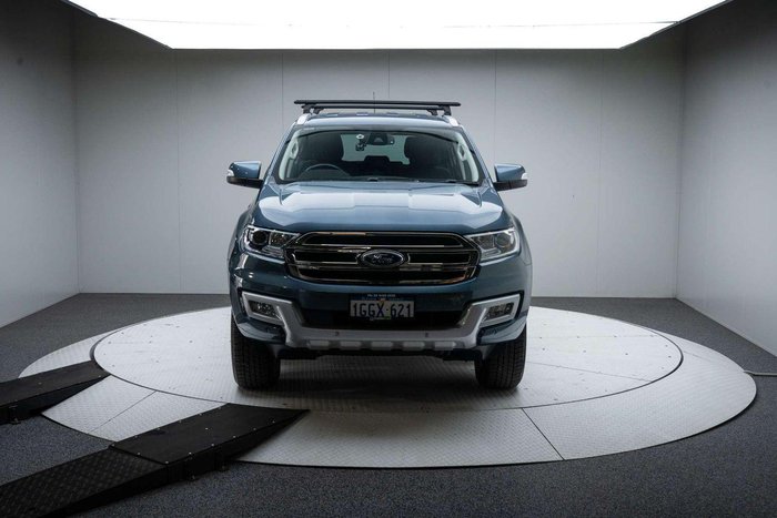 2017 Ford Everest