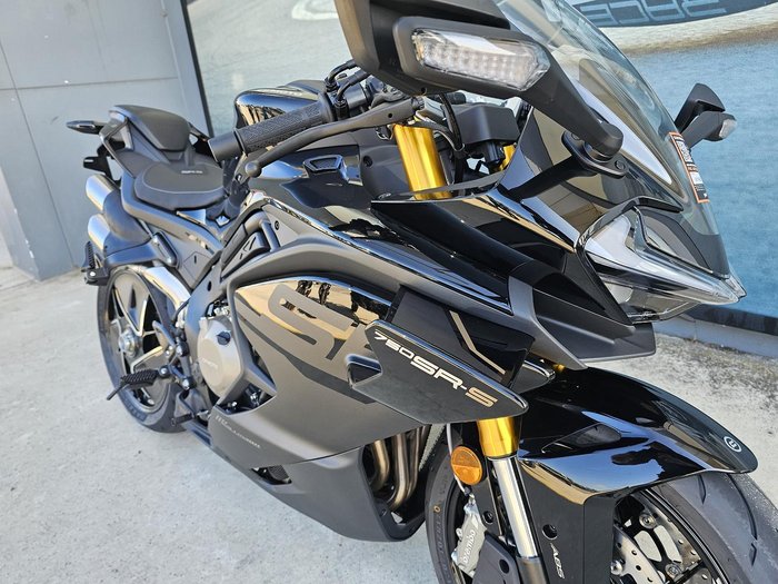 2026 CFMOTO 750SR-S SR Black