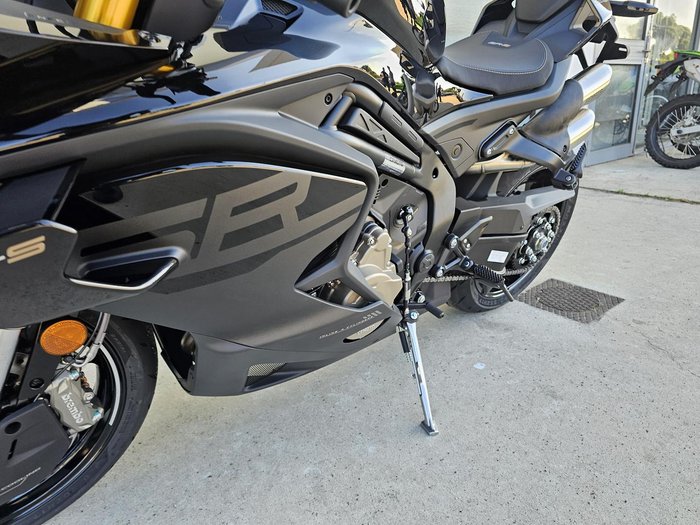 2026 CFMOTO 750SR-S SR Black