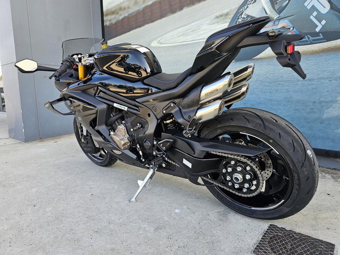 2026 CFMOTO 750SR-S SR Black