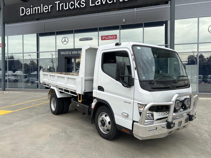 2025 Fuso Canter