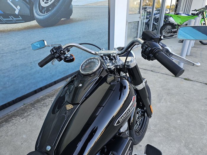 2021 Harley-Davidson Slim 107 (FLSL) Softail Black