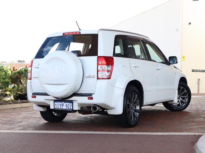 2016 Suzuki Grand Vitara Navigator