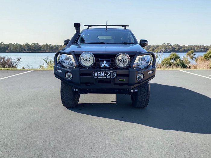 Mitsubishi Triton GLS