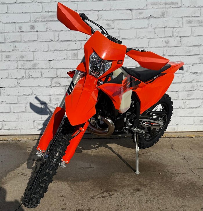 2026 KTM 300 EXC TBI