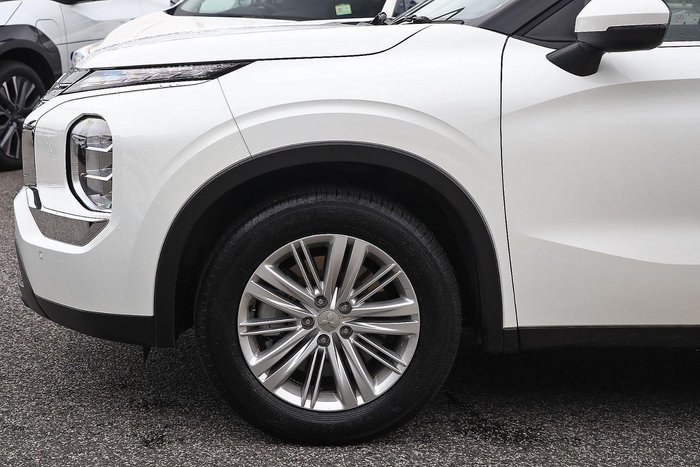 2024 Mitsubishi Outlander