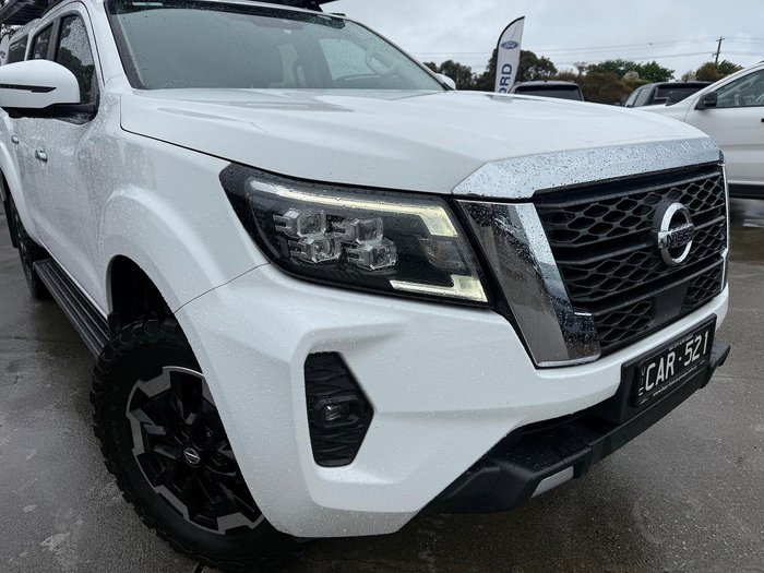 2021 Nissan Navara ST-X