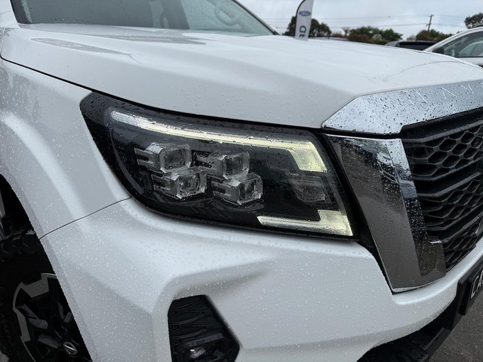 2021 Nissan Navara ST-X