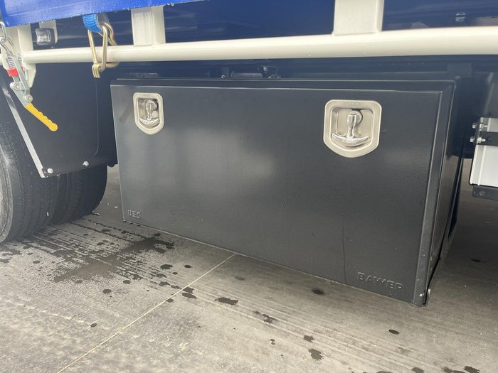 2025 Isuzu F Series FRR 110-240 AM R52 Freightpack
