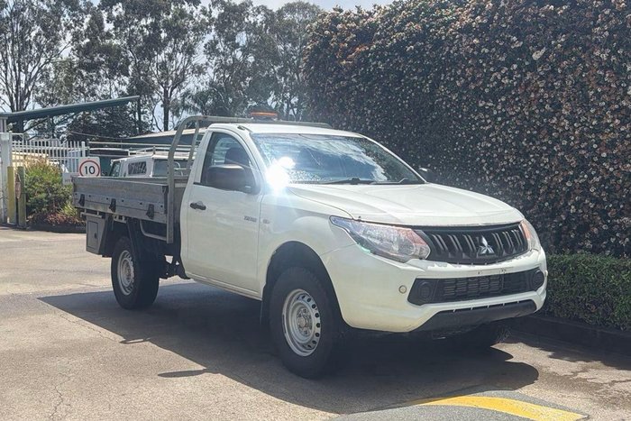 2017 Mitsubishi Triton